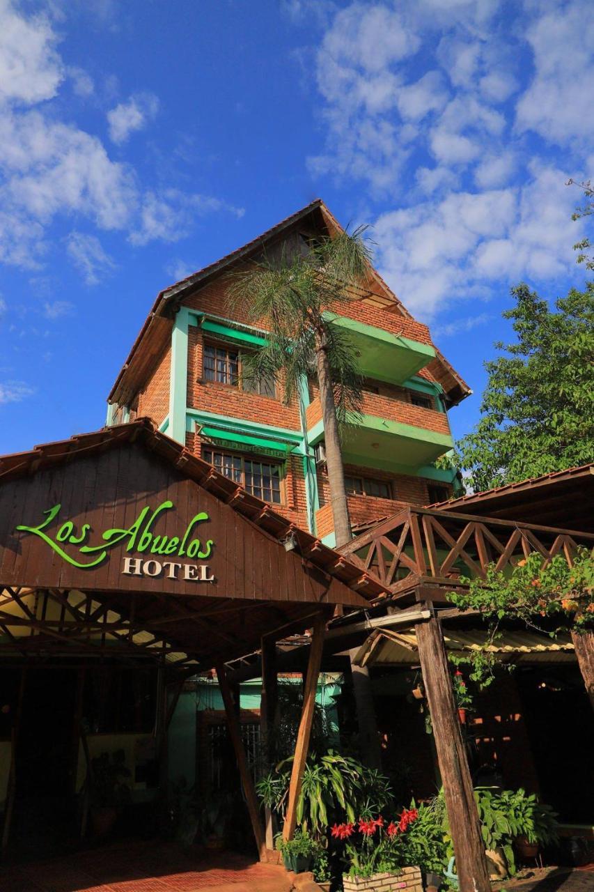 Hotel Los Abuelos El Soberbio Exterior photo